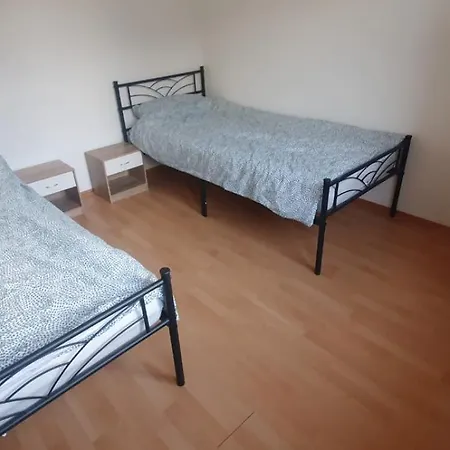 Monteurzimmer Fitter Bruchsal Heilbronn Bretten *