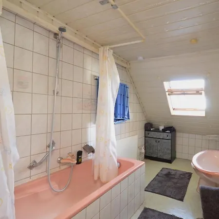 Monteurzimmer Fitter Bruchsal Heilbronn Bretten דירה