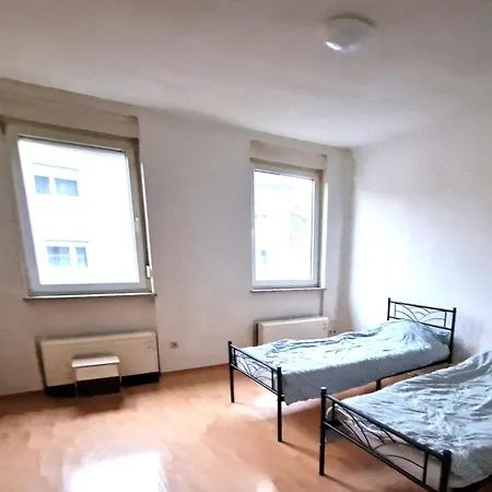 Monteurzimmer Fitter Bruchsal Heilbronn Bretten דירה *