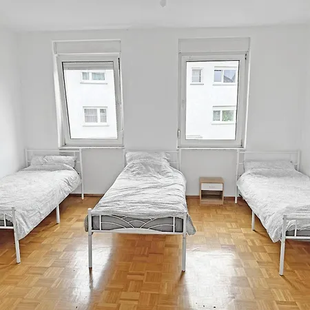 Monteurzimmer Fitter Bruchsal Heilbronn Bretten דירה *